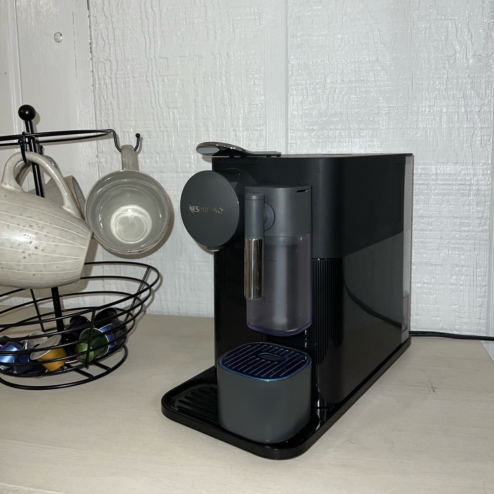 Nespresso lattissima one